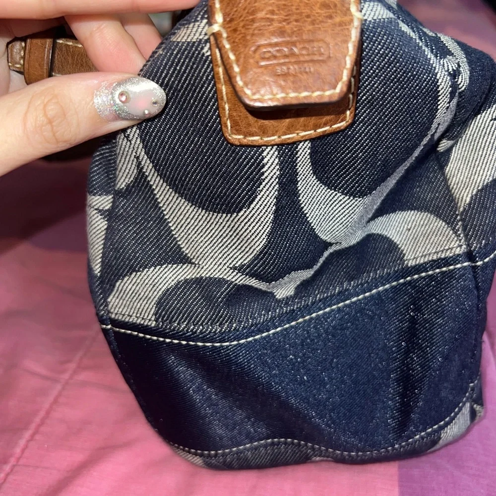 Stylish Coach Denim Women's Bag - Picture 7 of 11